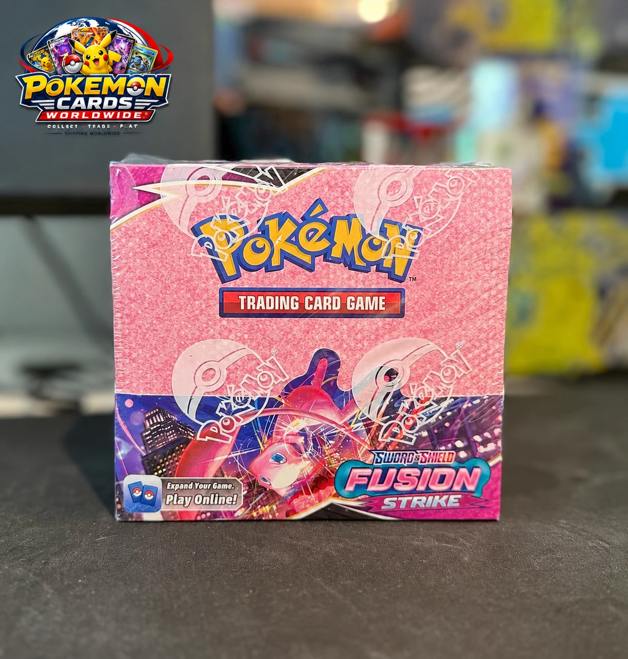 Pokémon TCG: Fusion Strike Booster Box with 36 English booster packs - Pokemon TCG Fusion Strike Booster Box