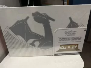 Pokémon Sword & Shield Charizard Ultra-Premium Collection